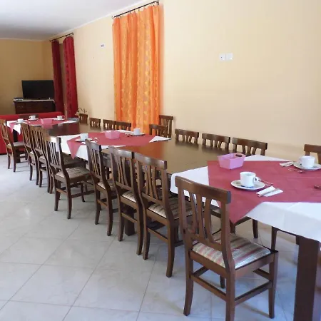 A Casa Di Nelly 3* Tortoreto