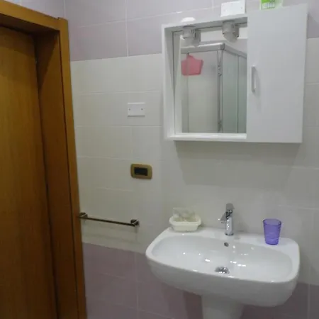 לינה וארוחת בוקר A Casa Di Nelly 3*