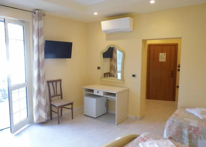 לינה וארוחת בוקר A Casa Di Nelly